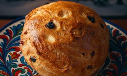Norwegian Christmas Bread (Julekake)
