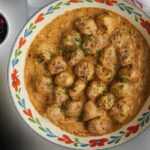 Norwegian Meat Balls and Gravy (KJØTTKAKER)