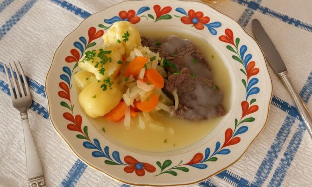 Norwegian Vegetable Soup (Fersk Suppe)